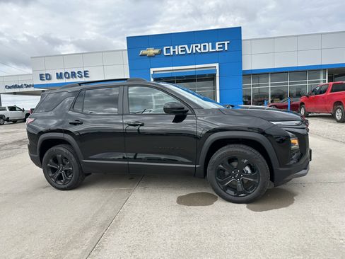 New 2026 Chevrolet Equinox LT w/ Convenience Package II AWD/4WD image 2