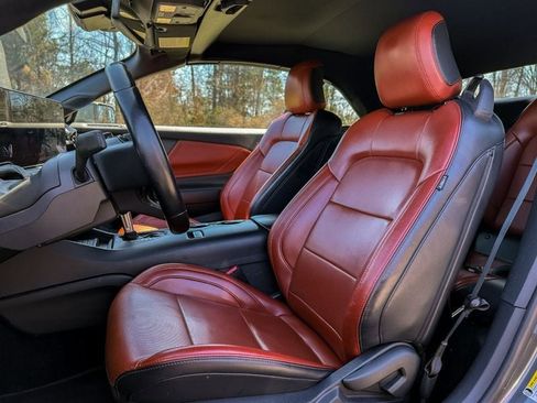 Used 2024 Ford Mustang Premium image 13