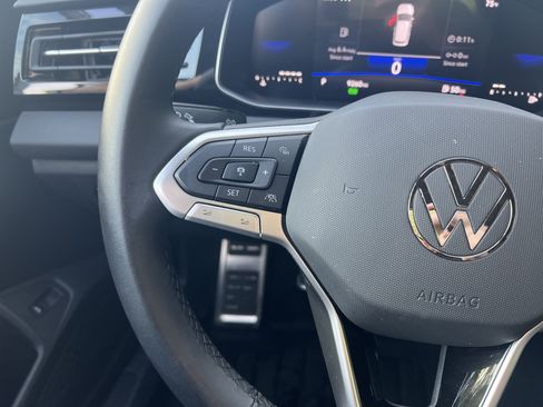 Certified 2025 Volkswagen Jetta Sport FWD image 16