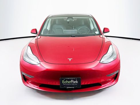 Used 2021 Tesla Model 3 Performance image 2
