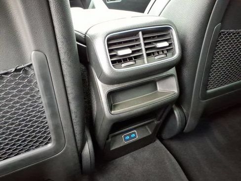 Certified 2024 Mercedes-Benz GLE 350 4MATIC image 19