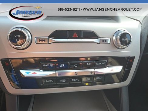 Used 2024 Ford Explorer XLT w/ Equipment Group 202A image 33