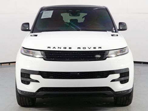 Used 2024 Land Rover Range Rover Sport SE image 55