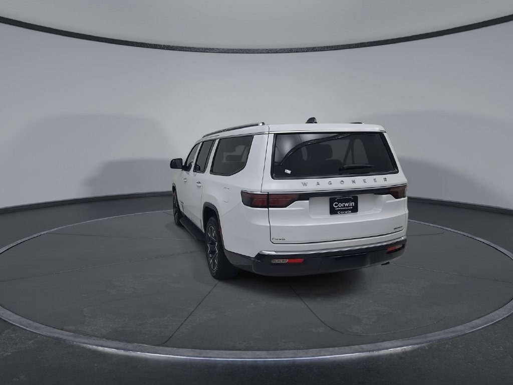 Certified 2024 Jeep Wagoneer L Series III w/ Flexible Seating Group AWD/4WD image 14