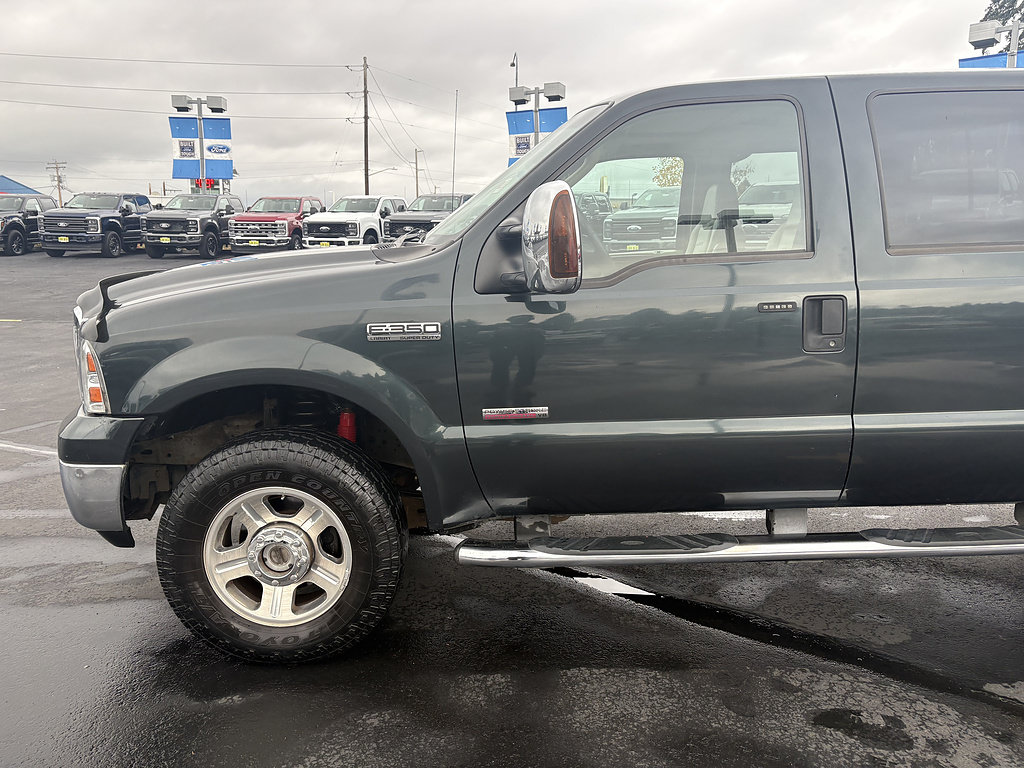 Used 2006 Ford F350 Lariat AWD/4WD image 10