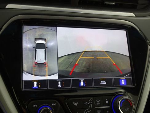 Used 2020 Chevrolet Bolt Premier w/ Infotainment Package image 8
