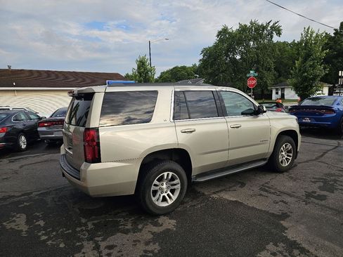Used 2017 Chevrolet Tahoe LT AWD/4WD image 12