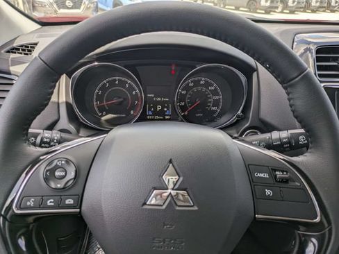 Used 2025 Mitsubishi Outlander Sport ES AWD/4WD image 23