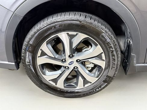 Used 2022 Subaru Outback Limited w/ Popular Package #2 AWD/4WD image 41