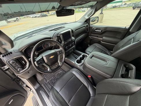 Used 2019 Chevrolet Silverado 1500 LTZ w/ LTZ Plus Package AWD/4WD image 15