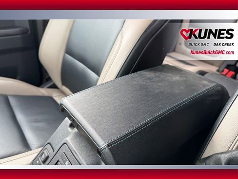 Used 2024 Ford Bronco Wildtrak image 16