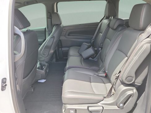Certified 2026 Honda Odyssey Sport-L image 9