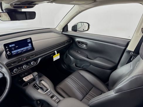 New 2026 Honda HR-V EX-L image 24