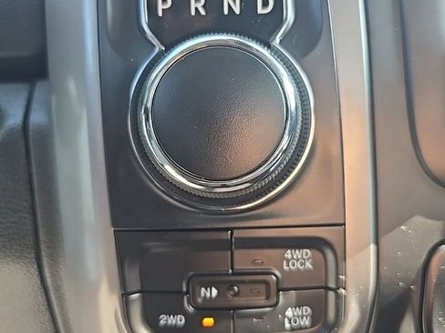 Used 2024 RAM 1500 Classic SLT AWD/4WD image 12