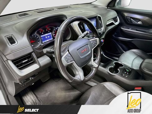 Used 2020 GMC Terrain SLT w/ Preferred Package FWD image 11