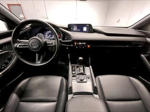 Used 2020 MAZDA MAZDA3 Hatchback image 16