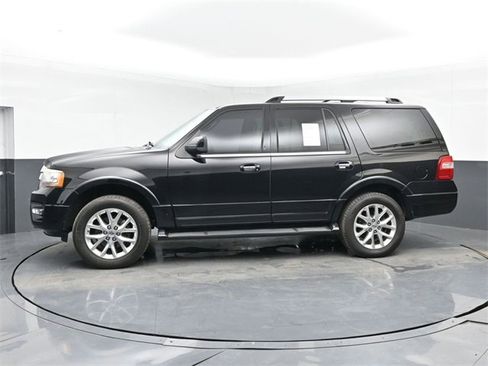 Used 2017 Ford Expedition Limited image 12