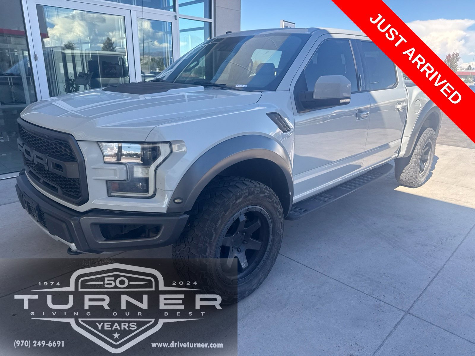 Used 2017 Ford F150 Raptor w/ Equipment Group 802A Luxury AWD/4WD image 2
