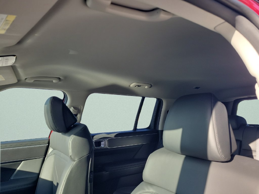 Certified 2024 Hyundai Santa Fe SEL FWD image 17