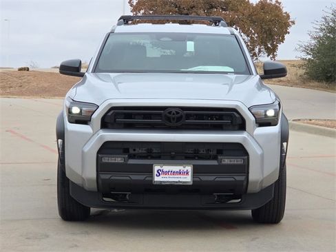 New 2025 Toyota 4Runner SR5 image 2