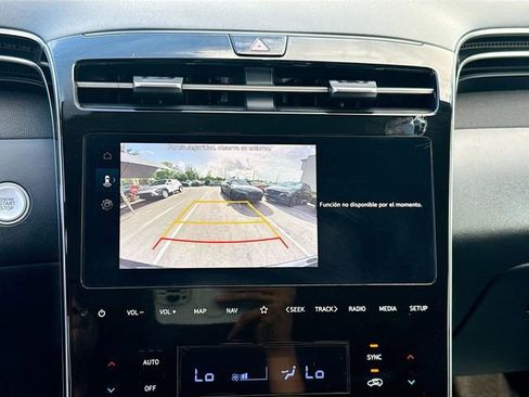 Certified 2024 Hyundai Tucson SEL w/ Convenience Package FWD image 13