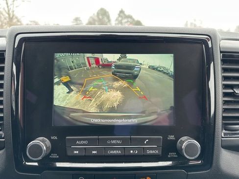 Certified 2023 Nissan Frontier SV w/ Midnight Edition Package image 25