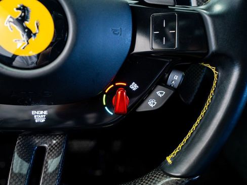 Used 2021 Ferrari Roma RWD image 36
