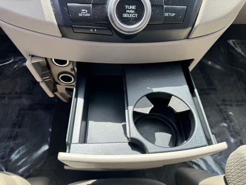 Used 2013 Honda Odyssey EX image 22