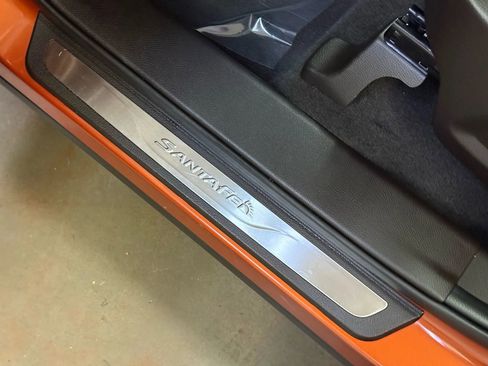 Used 2018 Hyundai Santa Fe Sport w/ Cargo Package image 10