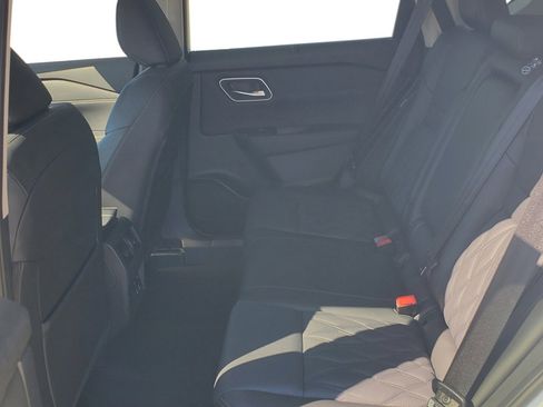 New 2026 Nissan Rogue Platinum w/ Platinum Premium Package image 24