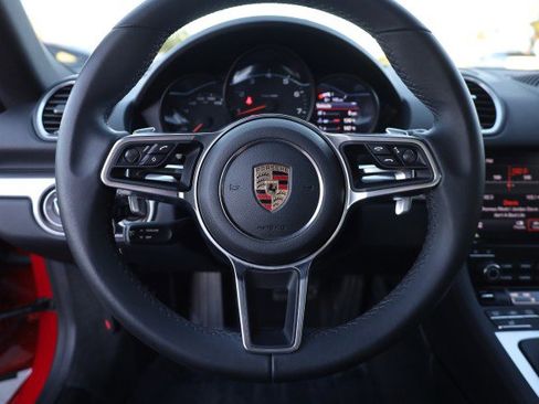 Used 2019 Porsche 718 Cayman RWD image 27