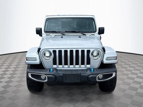 Used 2023 Jeep Wrangler Unlimited Sahara w/ Cold Weather Group AWD/4WD image 2
