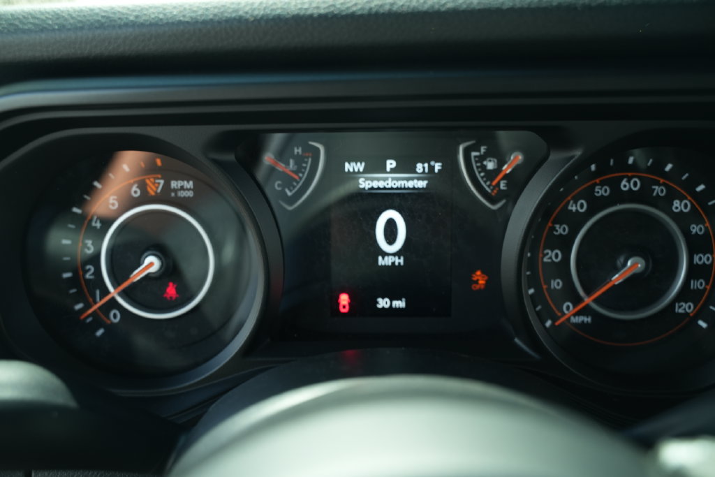 New 2026 Jeep Gladiator Sport w/ Dual Top Group AWD/4WD image 27