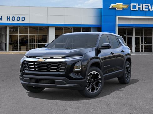 New 2026 Chevrolet Equinox LT w/ Convenience Package II FWD image 6