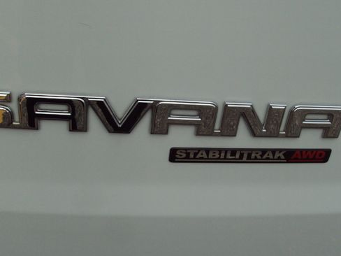 Used 2012 GMC Savana 1500 AWD image 34