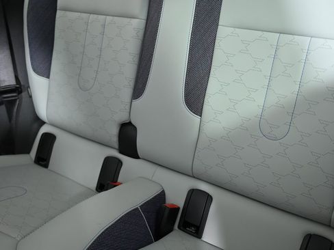 Used 2025 MINI Cooper S image 34