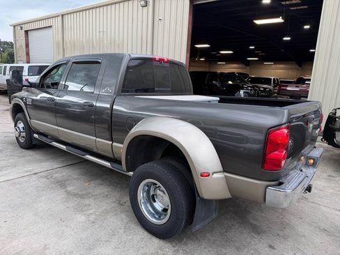 Used 2008 Dodge Ram 3500 Truck Laramie AWD/4WD image 4