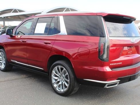 Used 2023 Cadillac Escalade Premium Luxury Platinum AWD/4WD image 8