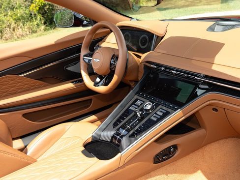 Used 2025 Aston Martin DB12 Convertible RWD image 51