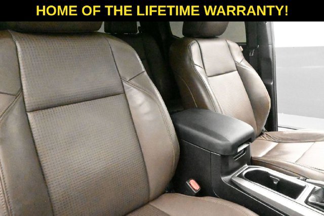 Used 2016 Toyota Tacoma Limited w/ Towing Package AWD/4WD image 39