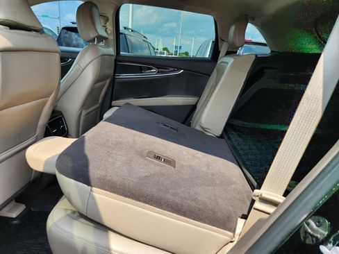 Used 2022 Lincoln Nautilus Reserve image 36