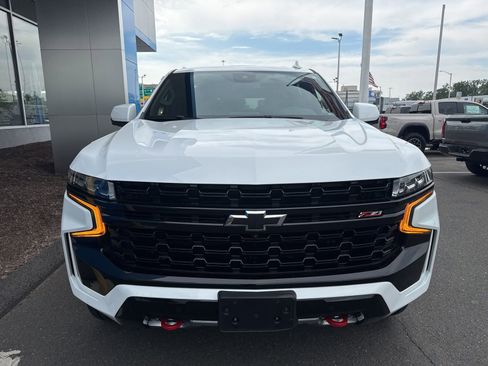 Used 2023 Chevrolet Tahoe Z71 w/ Z71 Off-Road Package AWD/4WD image 3