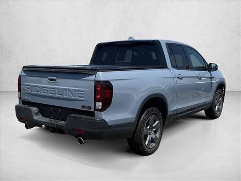 Used 2024 Honda Ridgeline TrailSport image 6