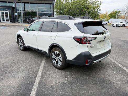 Used 2020 Subaru Outback Limited AWD/4WD image 7
