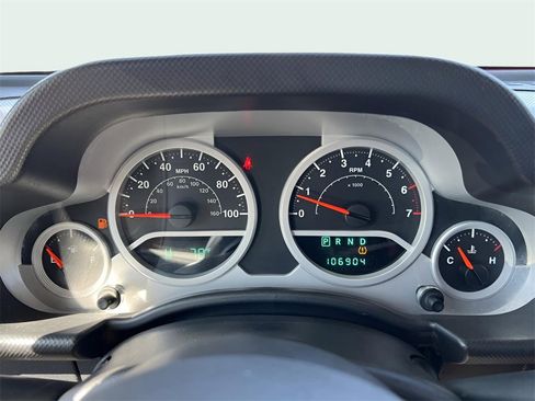 Used 2010 Jeep Wrangler Unlimited Sahara w/ Dual Top Group image 26