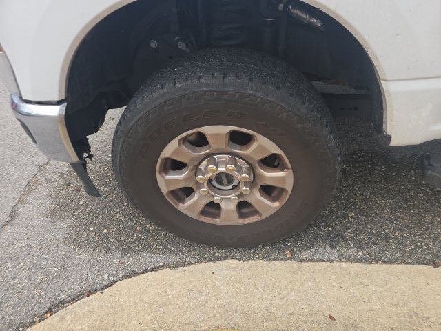Used 2024 Ford F350 XLT w/ 360-Degree Camera Package AWD/4WD image 30