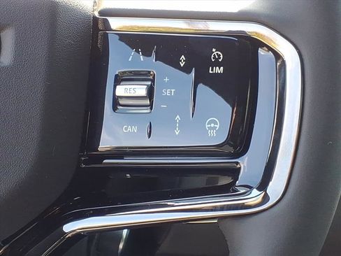 New 2026 Land Rover Range Rover Evoque S image 15