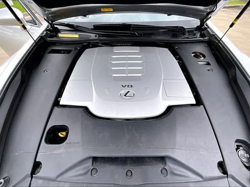 Used 2017 Lexus LS 460 L RWD image 29