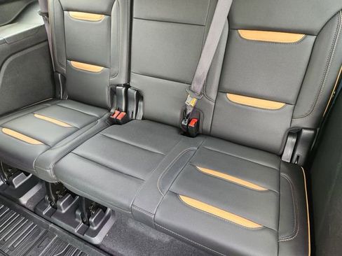 Used 2022 GMC Yukon AT4 w/ AT4 Premium Plus Package image 34