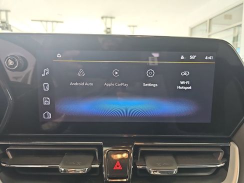 Certified 2024 Chevrolet TrailBlazer LT w/ LT Cold Weather Package AWD/4WD image 26